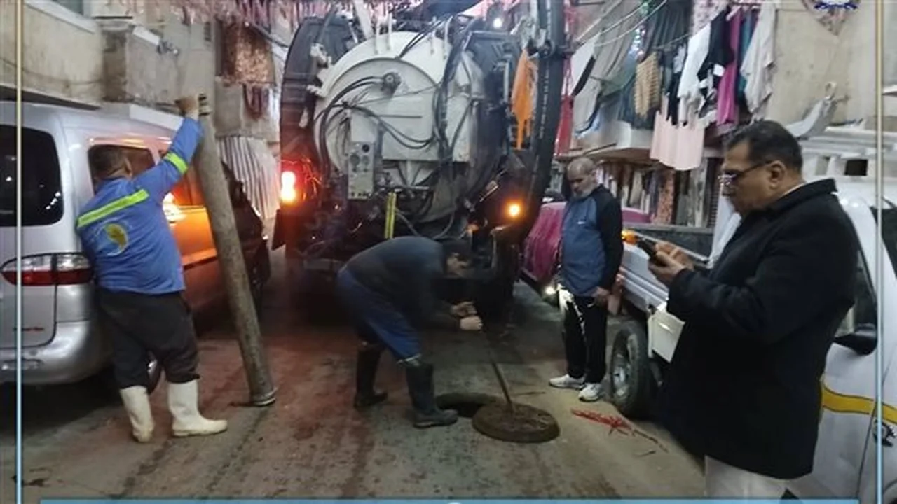 محافظ الإسكندرية يوجه برفع درجة الاستعداد لمواجهة تقلبات الطقس بعد تحذيرات الأرصاد